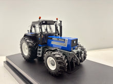 1/32 New Holland 8830