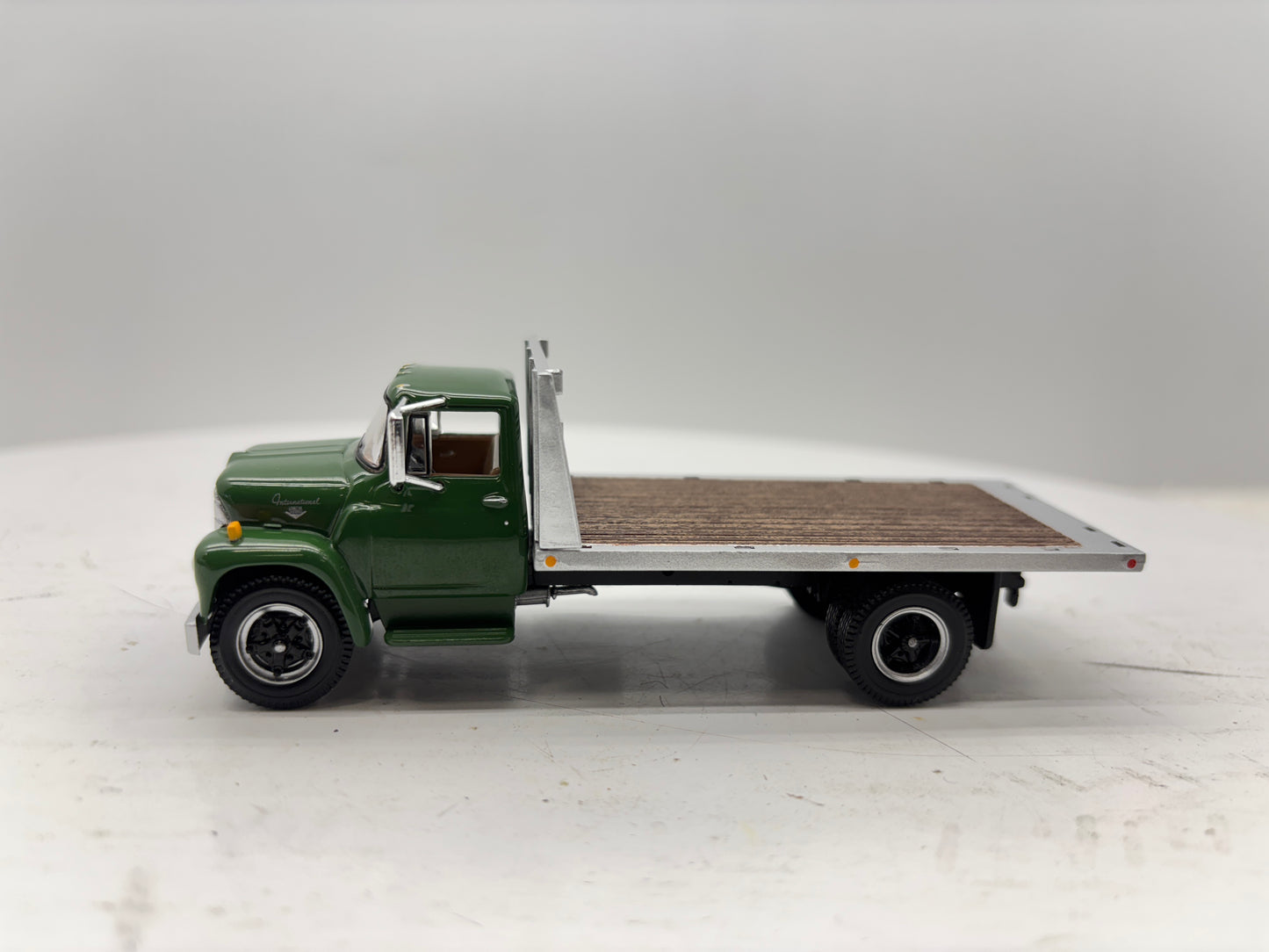 1/64 International Loadster Green