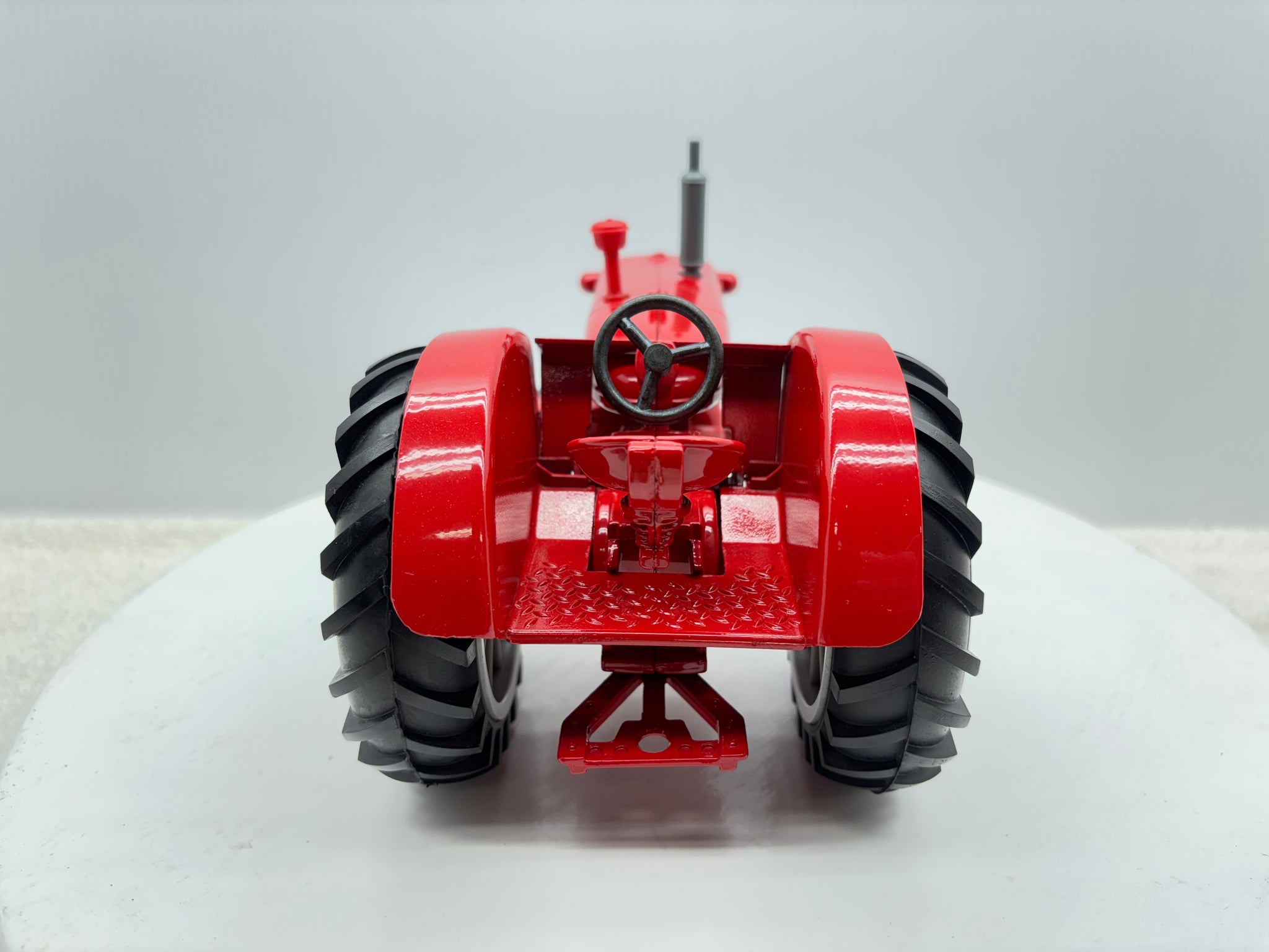 1/16 International 650