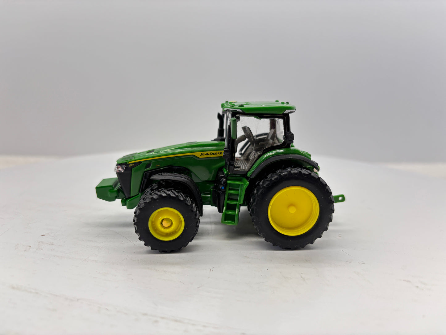 1/64 John Deere 8R 410 Prestige