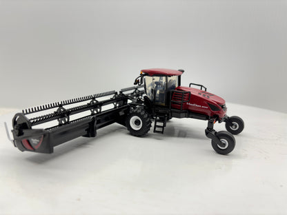 1/64 MacDon M1240