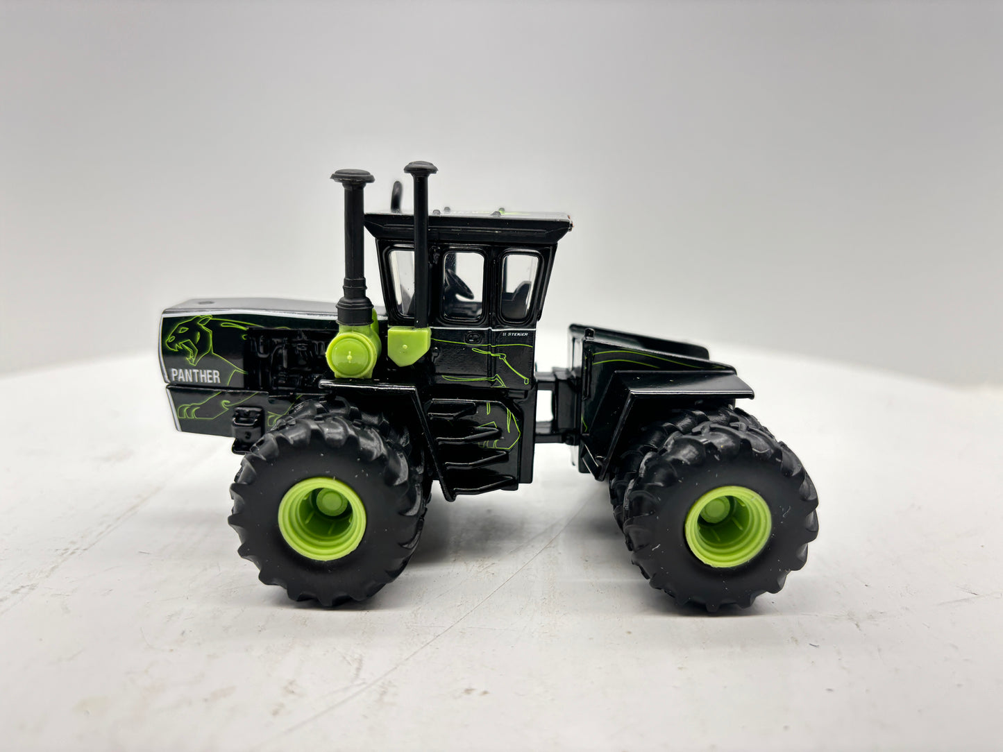 1/64 Steiger Panther