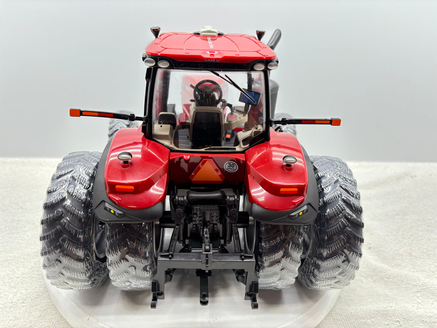 1/16 Case IH Magnum 355 Prestige
