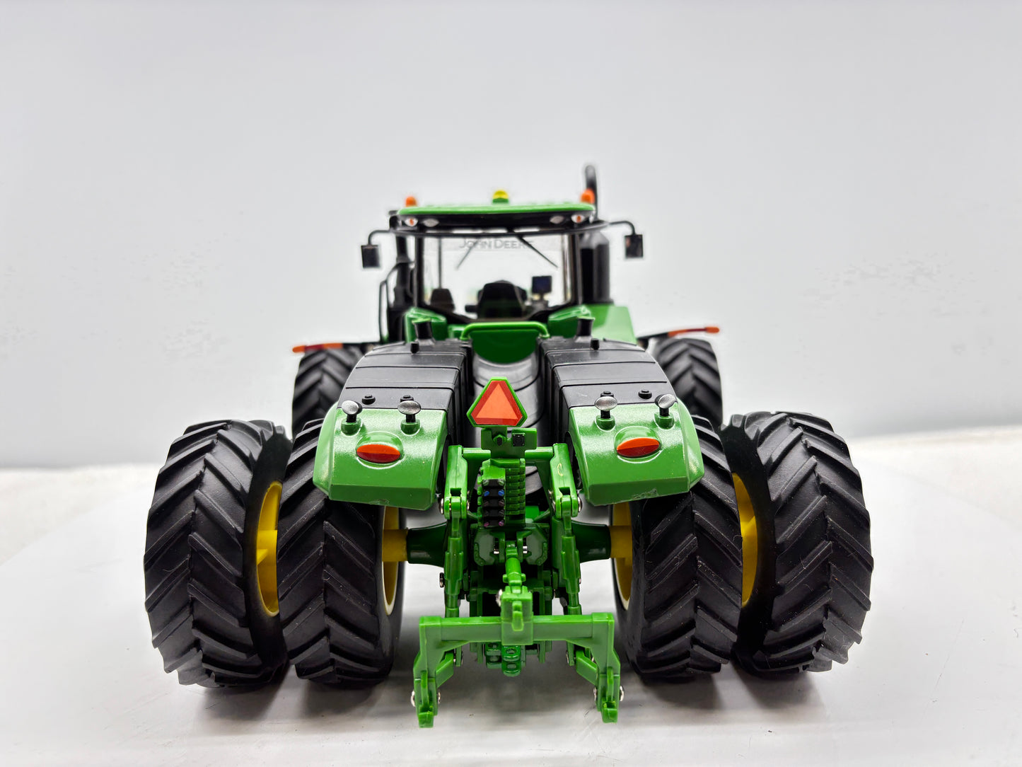 1/32 John Deere 9570R Prestige