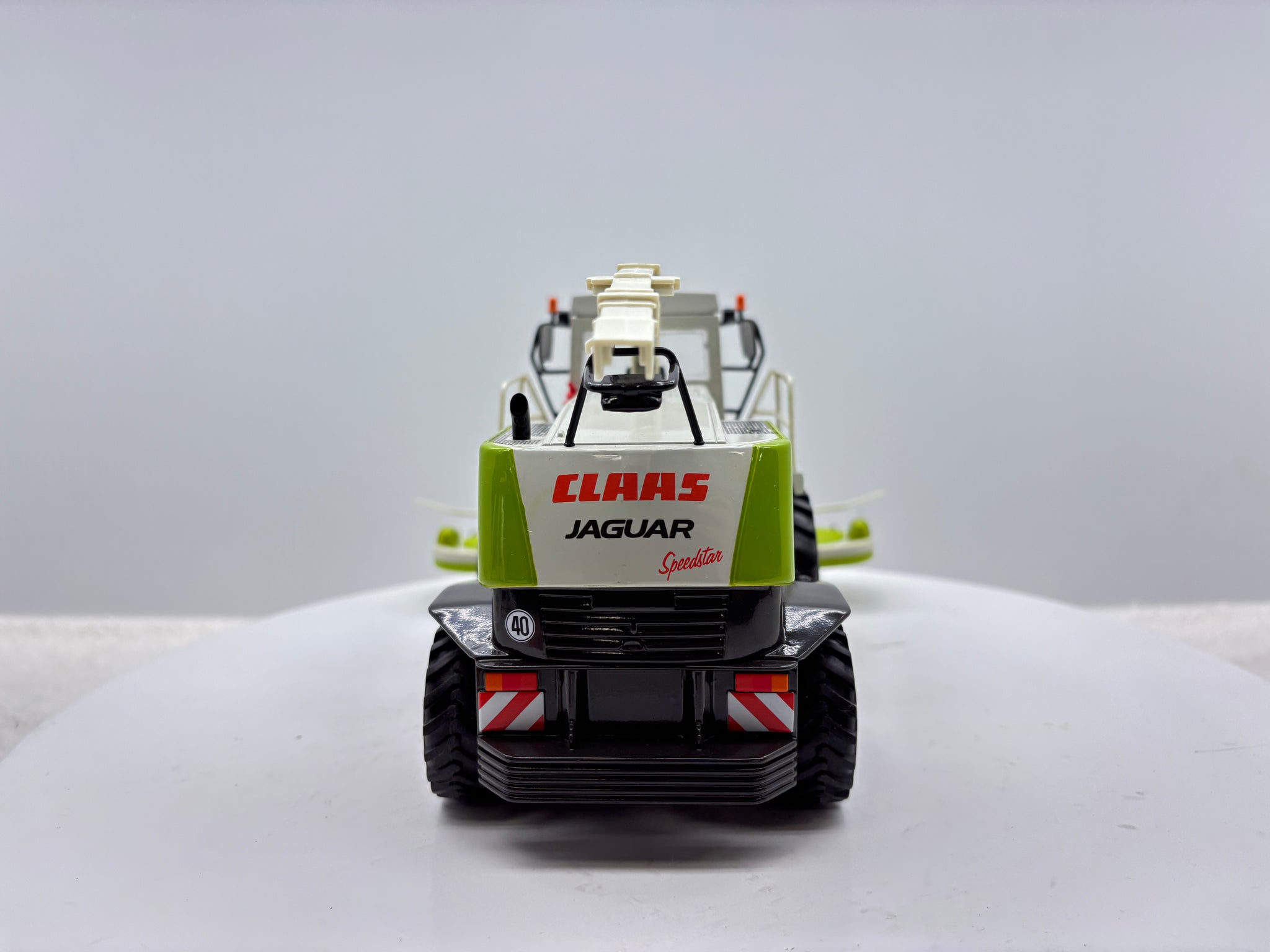1/32 Claas Jaguar 900