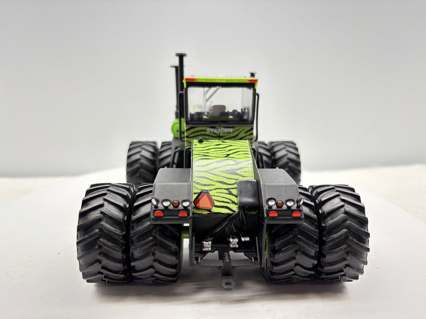 1/32 Steiger Tiger ''Wild About Steiger''