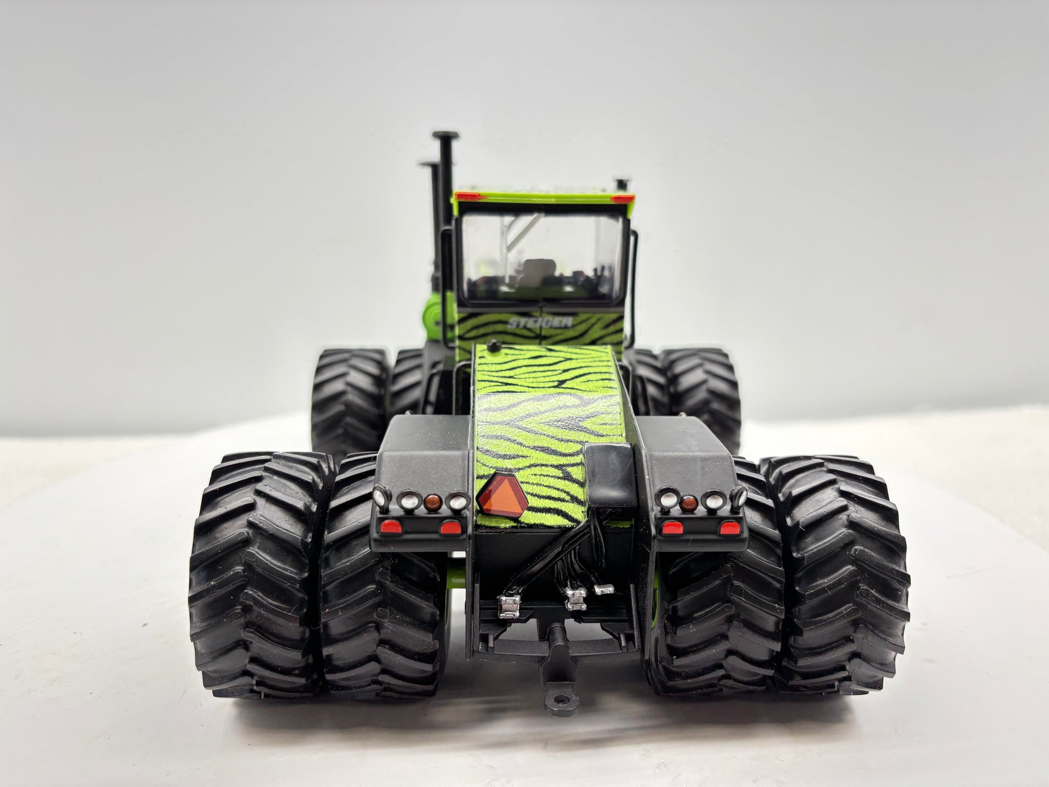 1/32 Steiger Tiger ''Wild About Steiger''