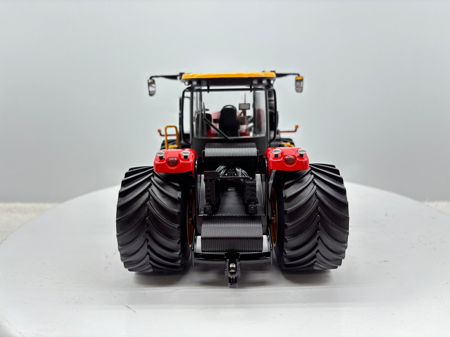 1/32 Versatile 620 LSW