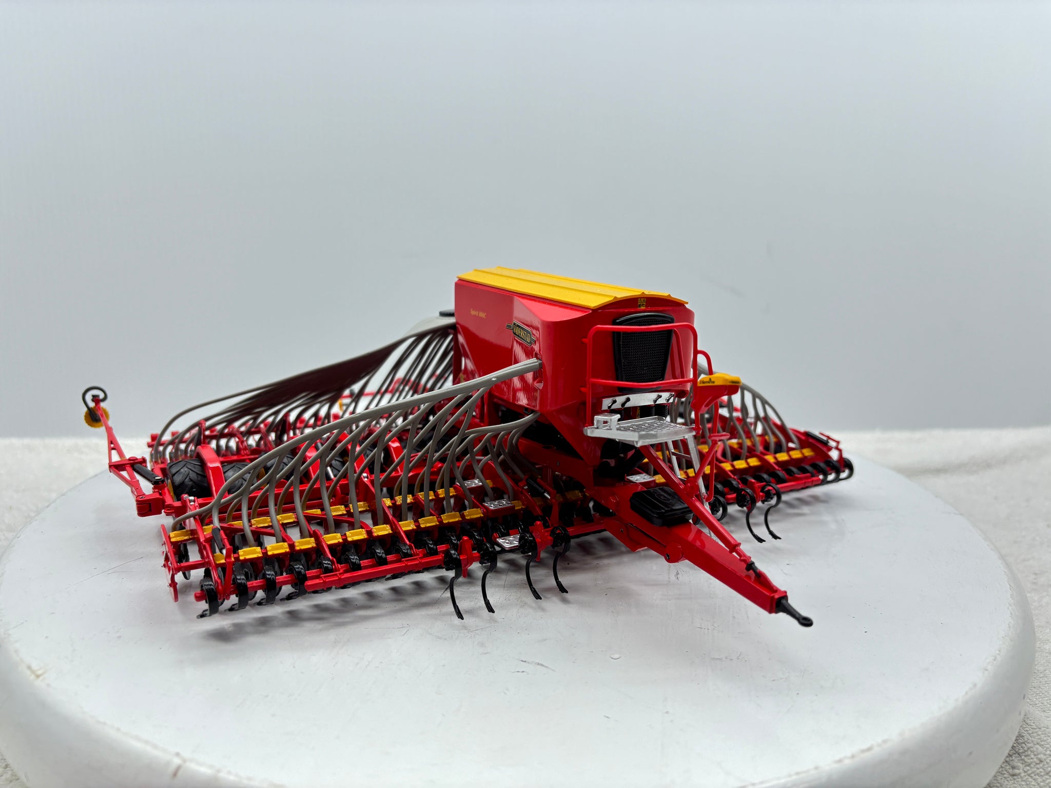 1/32 Vaderstad Spirit 800C