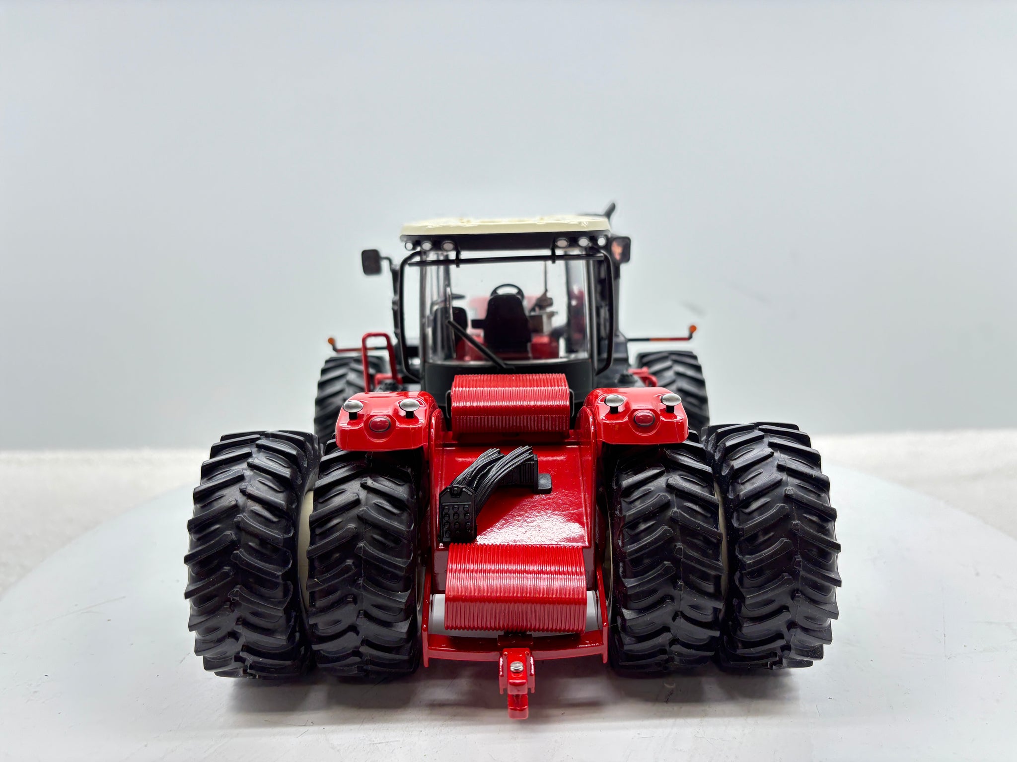 1/32 Versatile 550 Intro