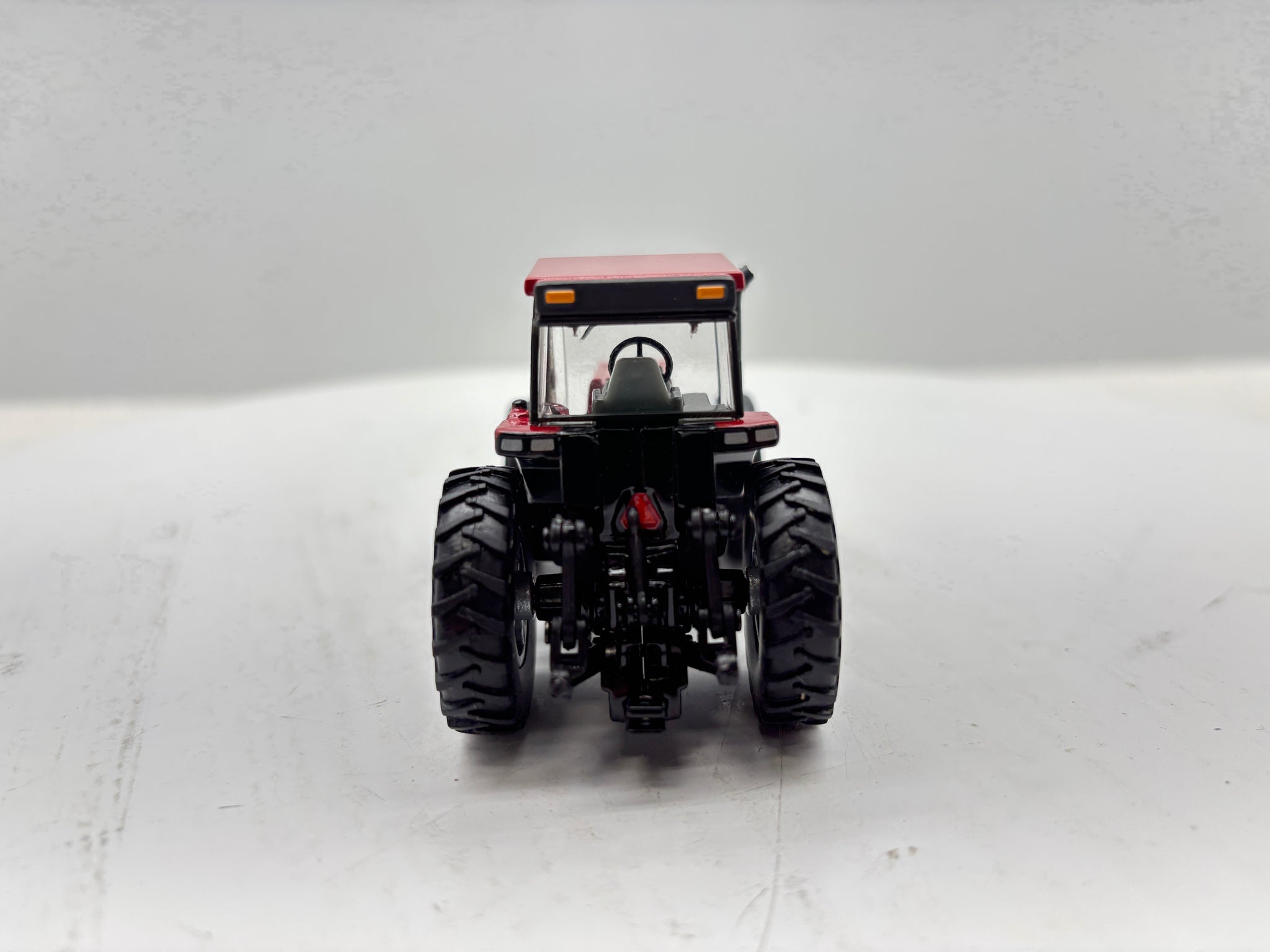 1/64 Case IH 7120 Magnum Prestige
