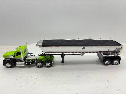 1/64 Kenworth W990 Day Cab (Green-Black)