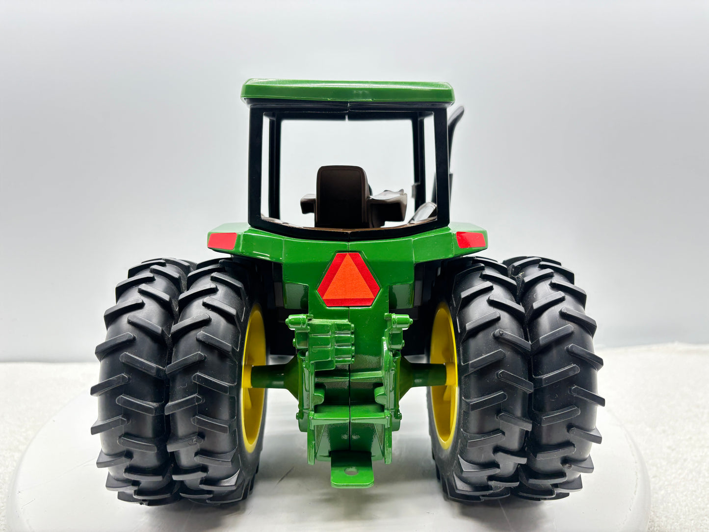 1/16 John Deere 8400
