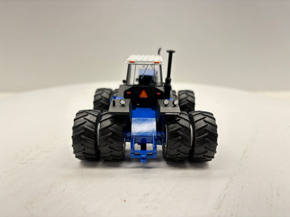 1/64 Ford Versatile 1156