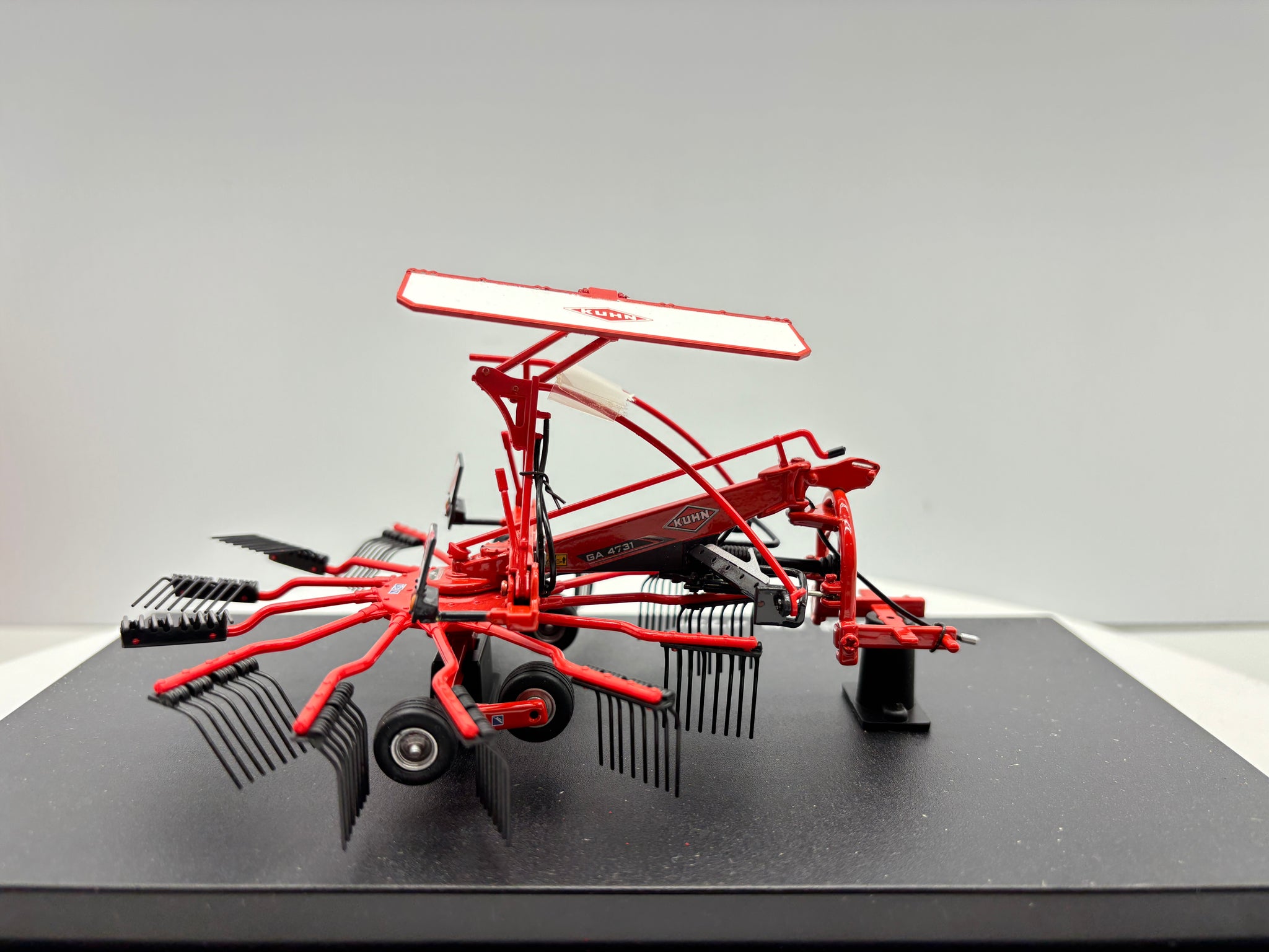 1/32 Kuhn GA 4731