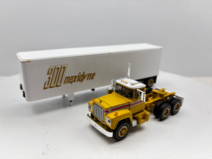 1/64 Mack R-Model Day Cab 125th