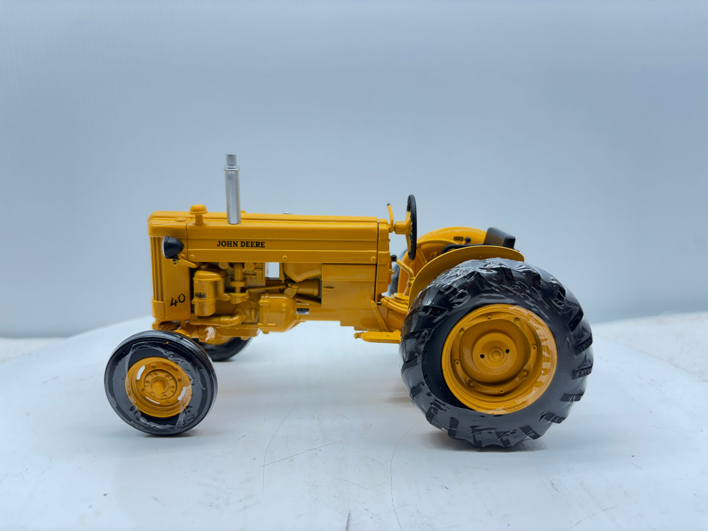 1/16 John Deere ''RARE'' 40 Industrial Orange