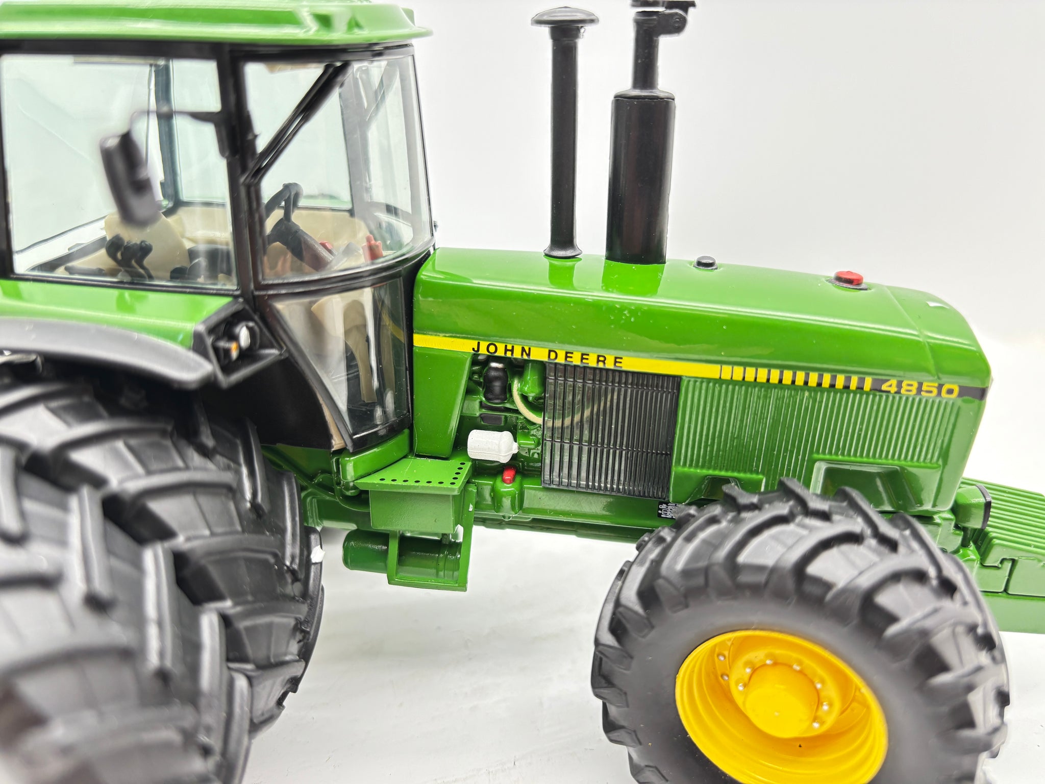 1/32 John Deere 4850