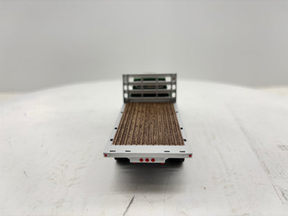 1/64 International Loadster Green