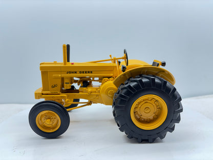 1/16 John Deere 620 Industrial