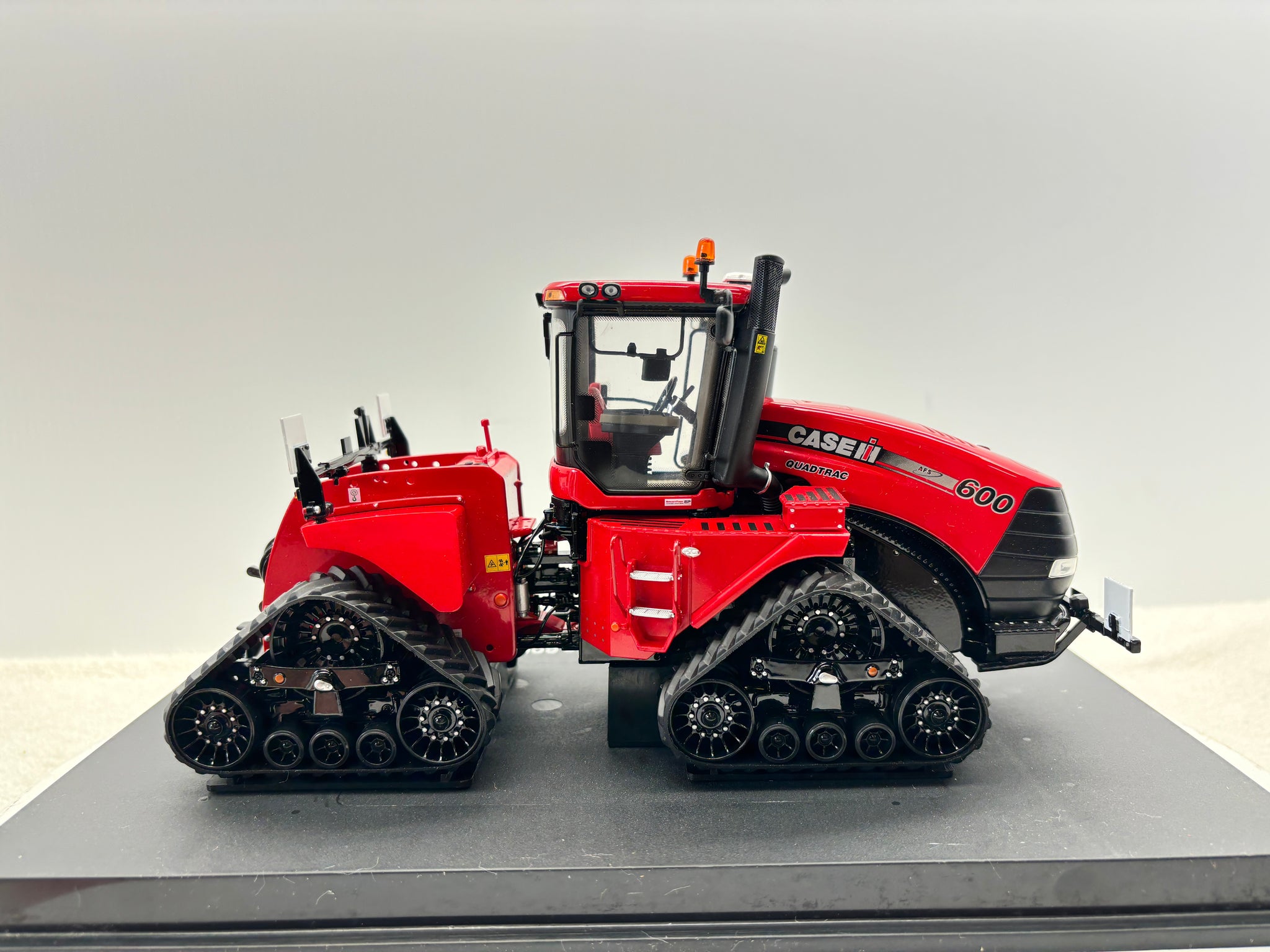 1/32 Case IH 600 QuadTrac