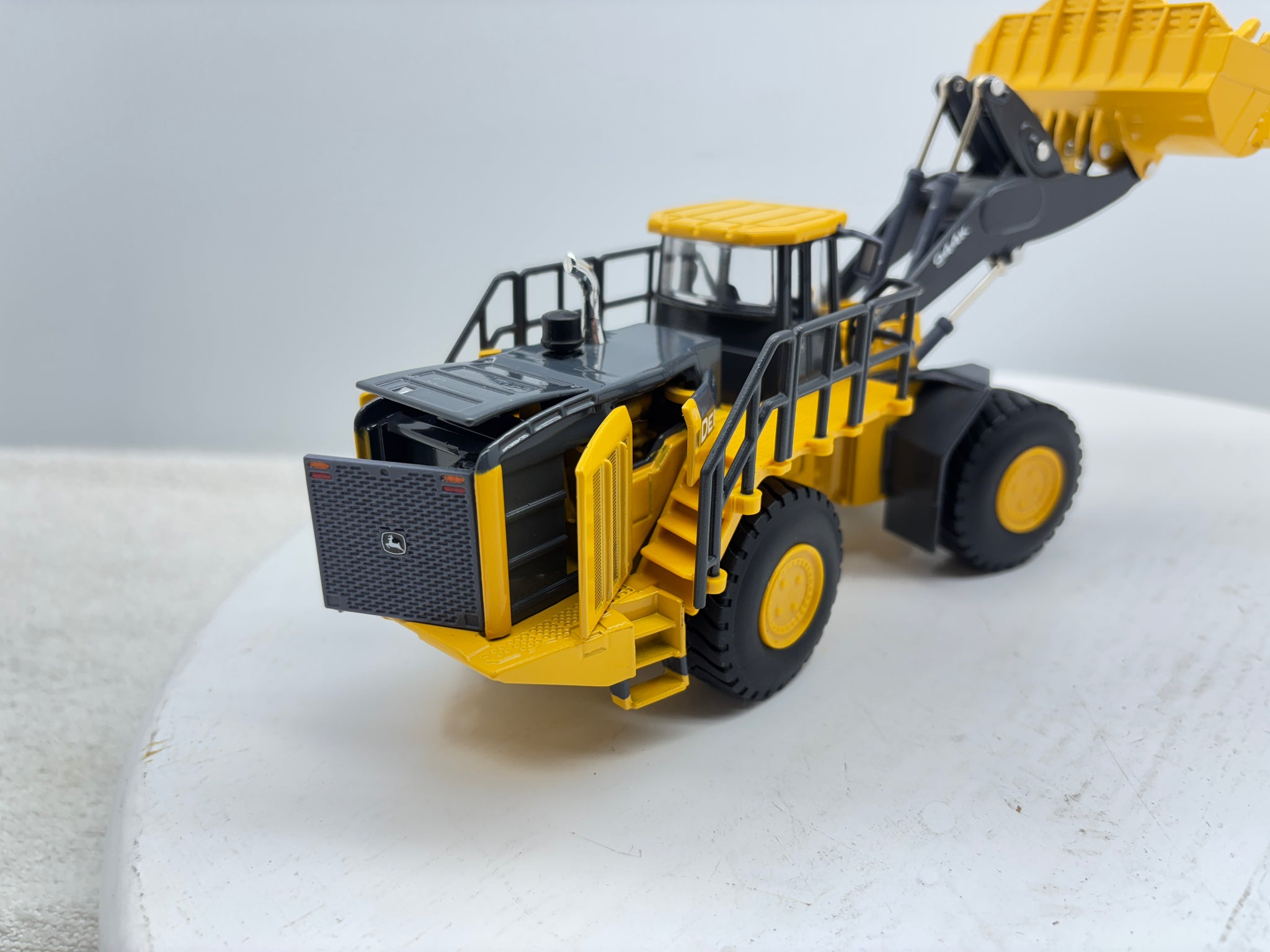 1/50 John Deere 944k