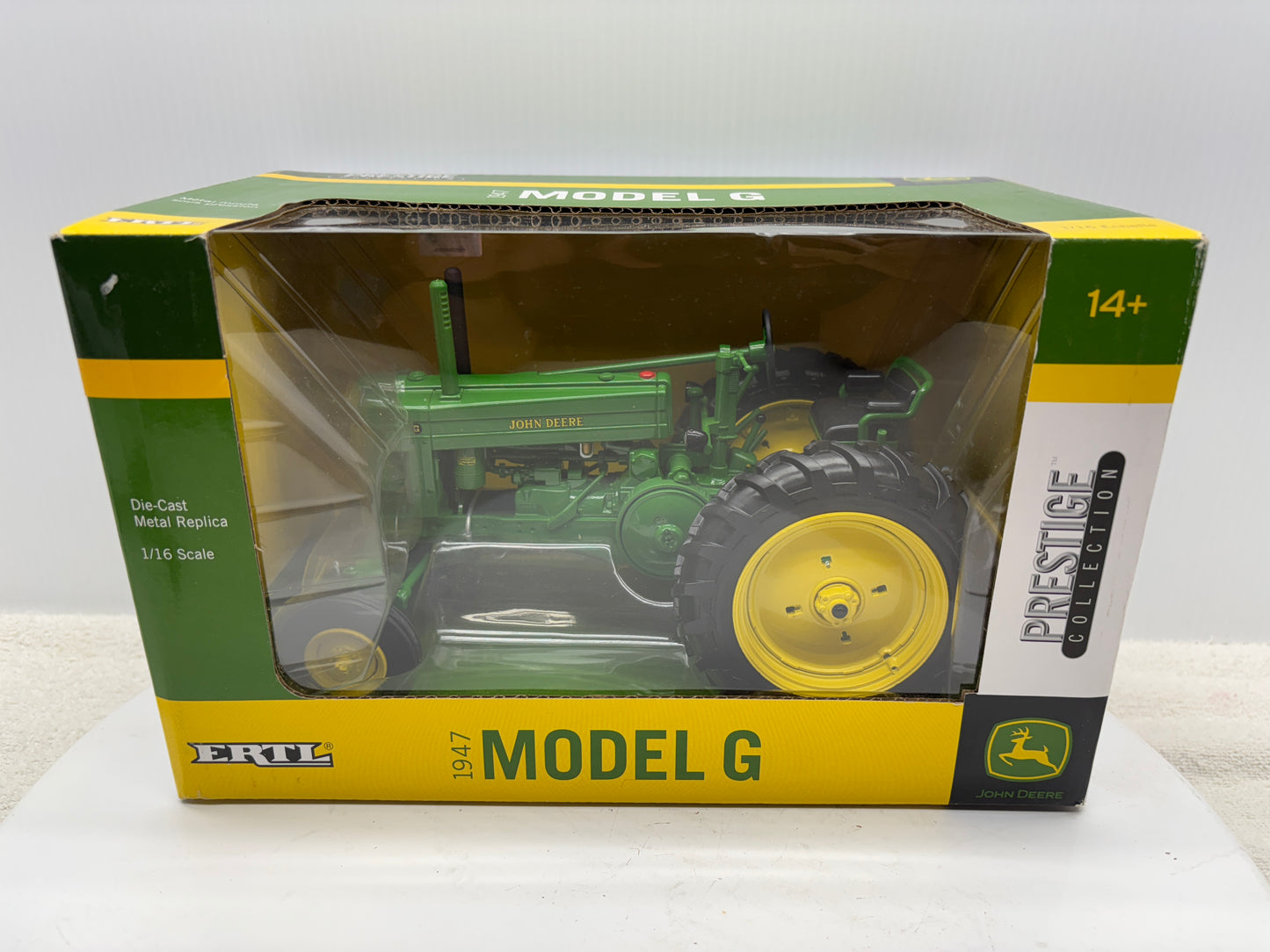 1/16 John Deere Model G Prestige