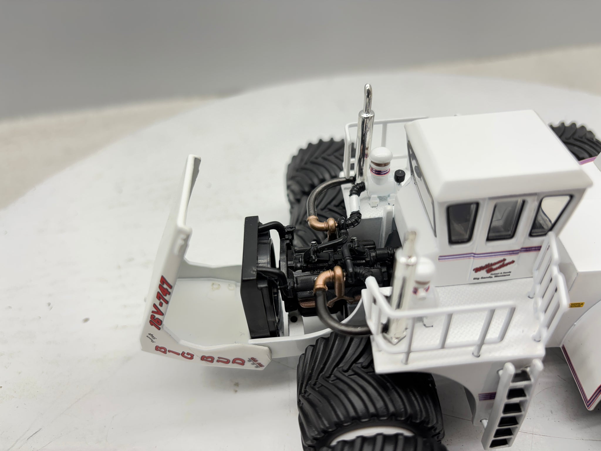 1/64 Big Bud 16V-747 Titan LSW Signed