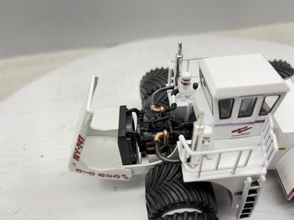 1/64 Big Bud 16V-747 Titan LSW Signed