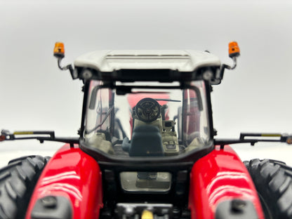 1/32 Massey Ferguson 8680