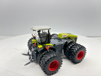 1/64 Claas 4500 Xerion