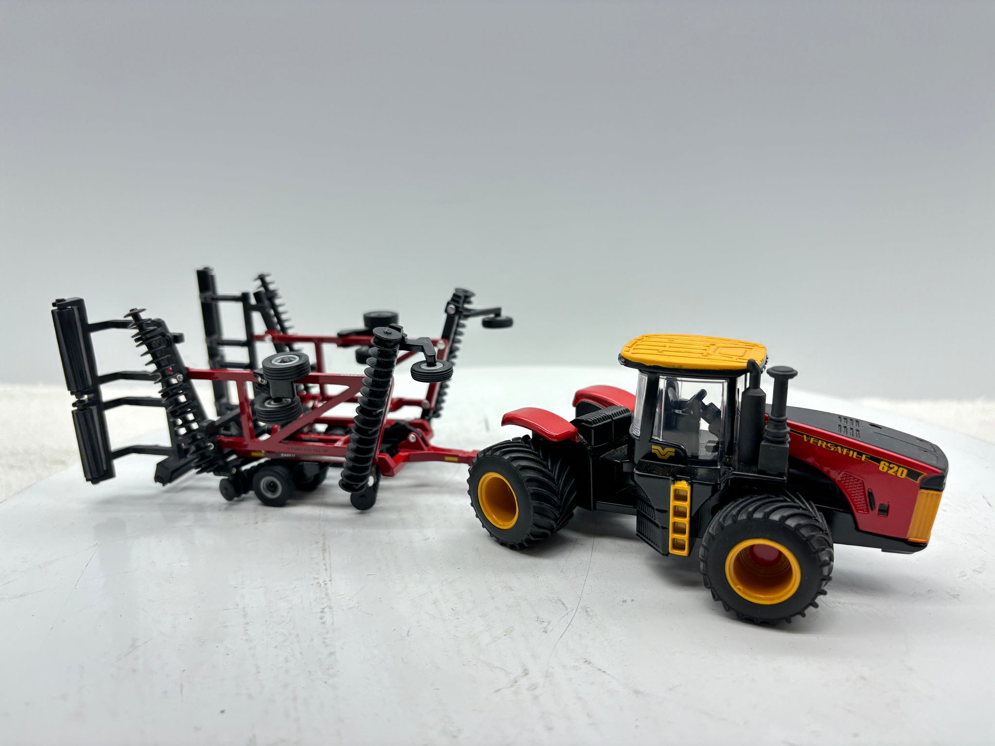 1/64  Versatile 620 LSW