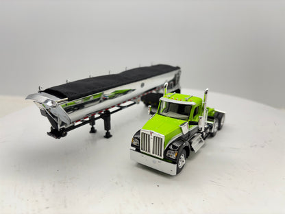 1/64 Kenworth W990 Day Cab (Green-Black)