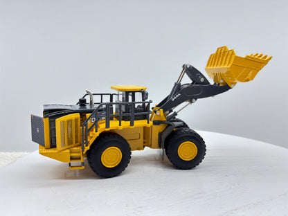 1/50 John Deere 944k