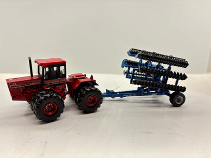 1/64 International 4586