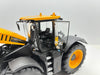 1/32 JCB Fastrac 8330