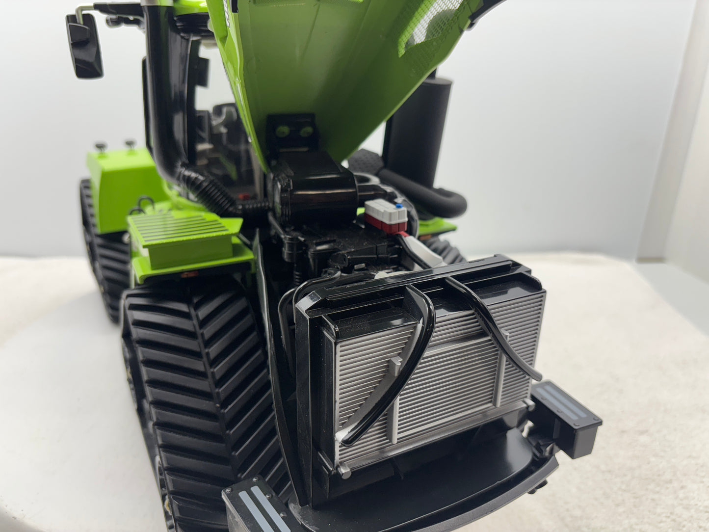 1/16 Case IH Steiger 715 Green Custom