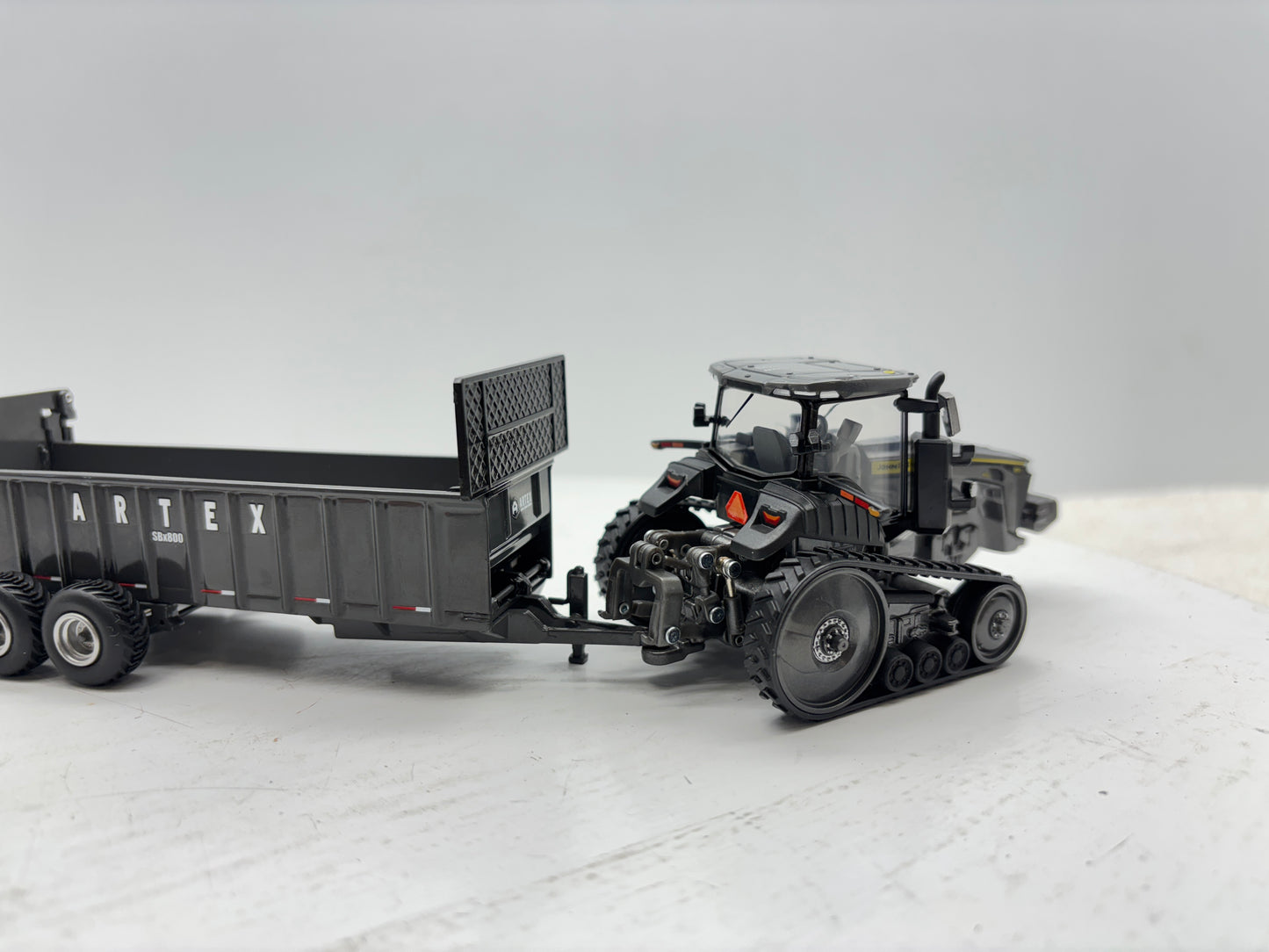 1/64 John Deere 8RT 410 Chase