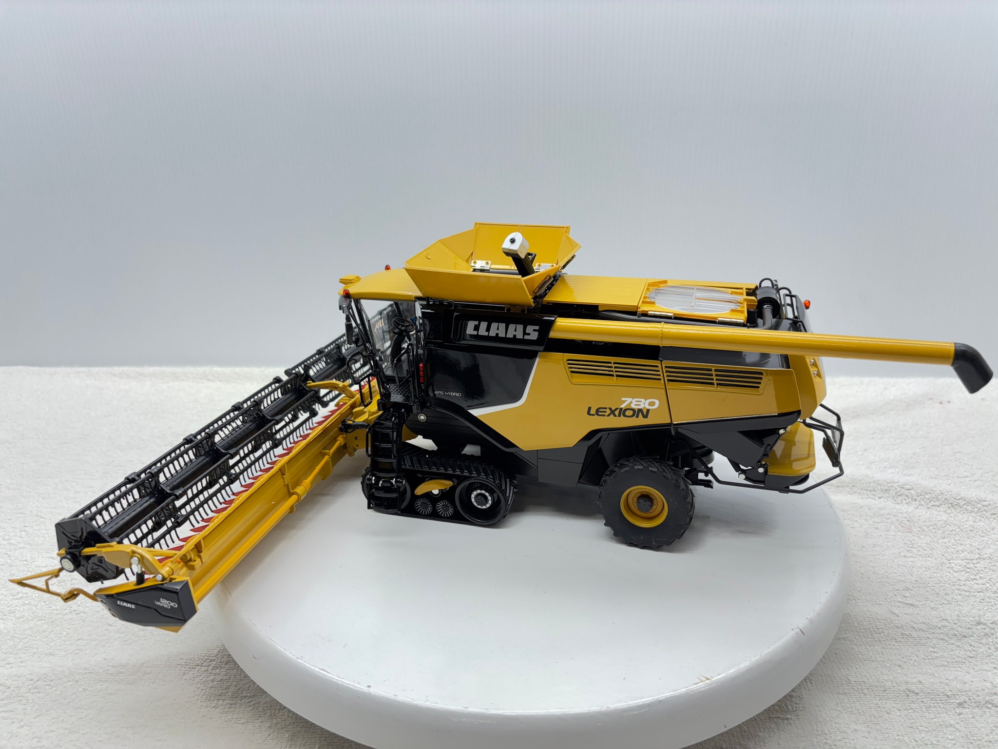 1/32 Claas Lexion 780TT