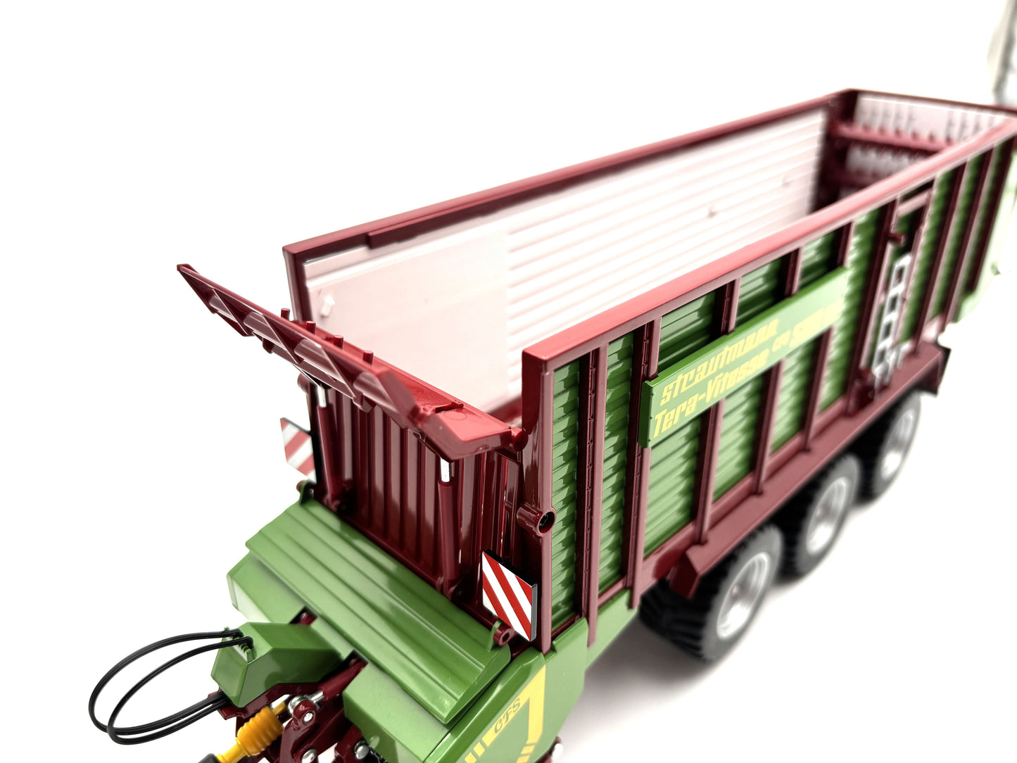 1/32 Strautmann Tera-Vitesse CFS 5201 Forage Wagon