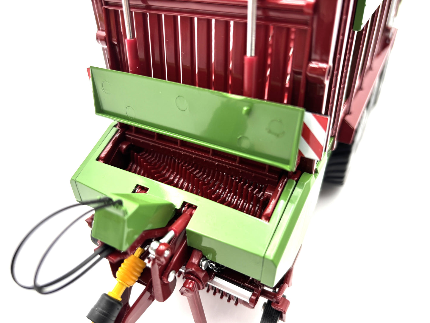 1/32 Strautmann Tera-Vitesse CFS 5201 Forage Wagon