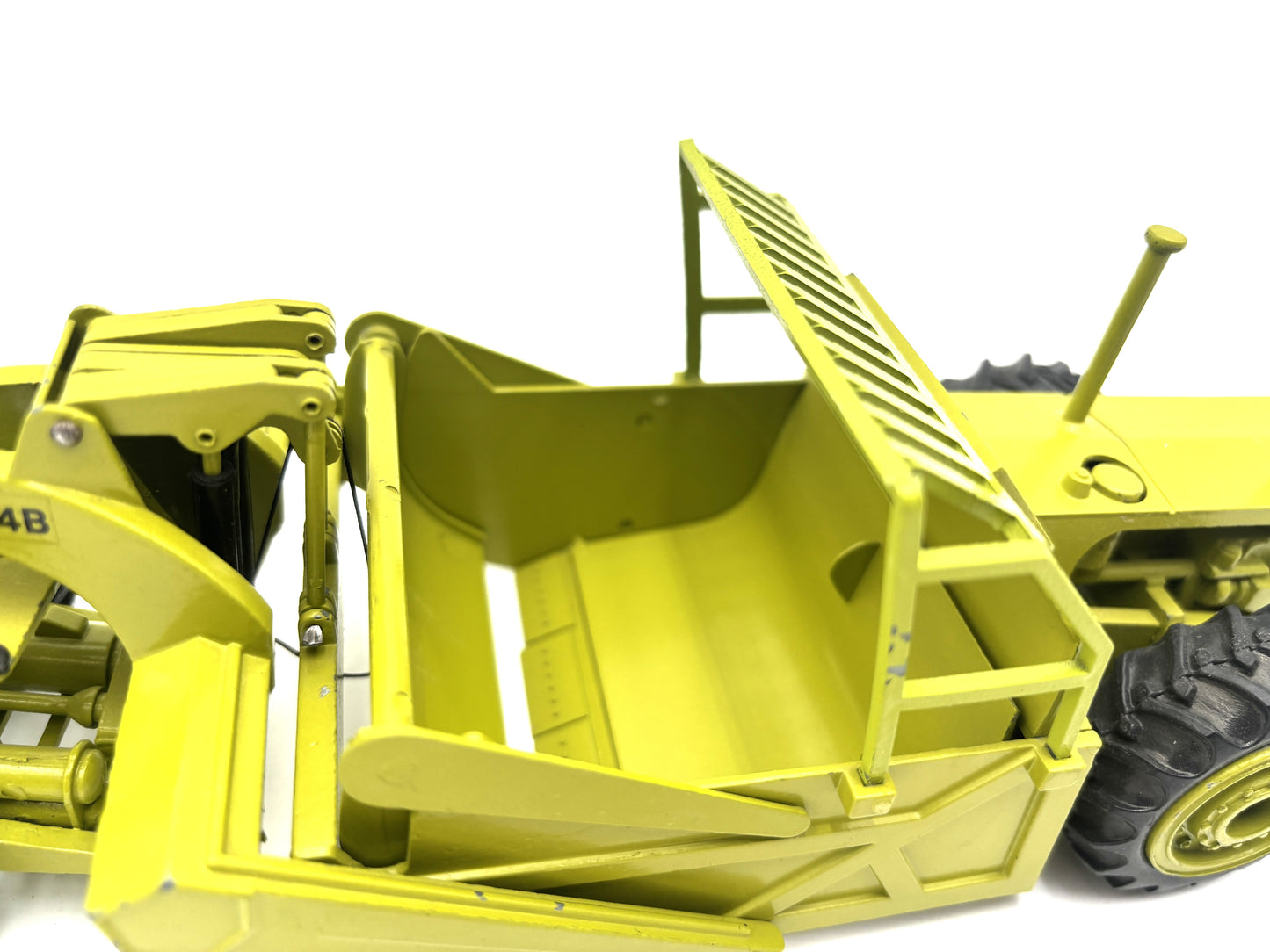 1/40 Terex TS-14B Scraper