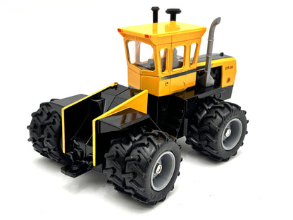 1/32 Titan STR-360 Toy Farmer
