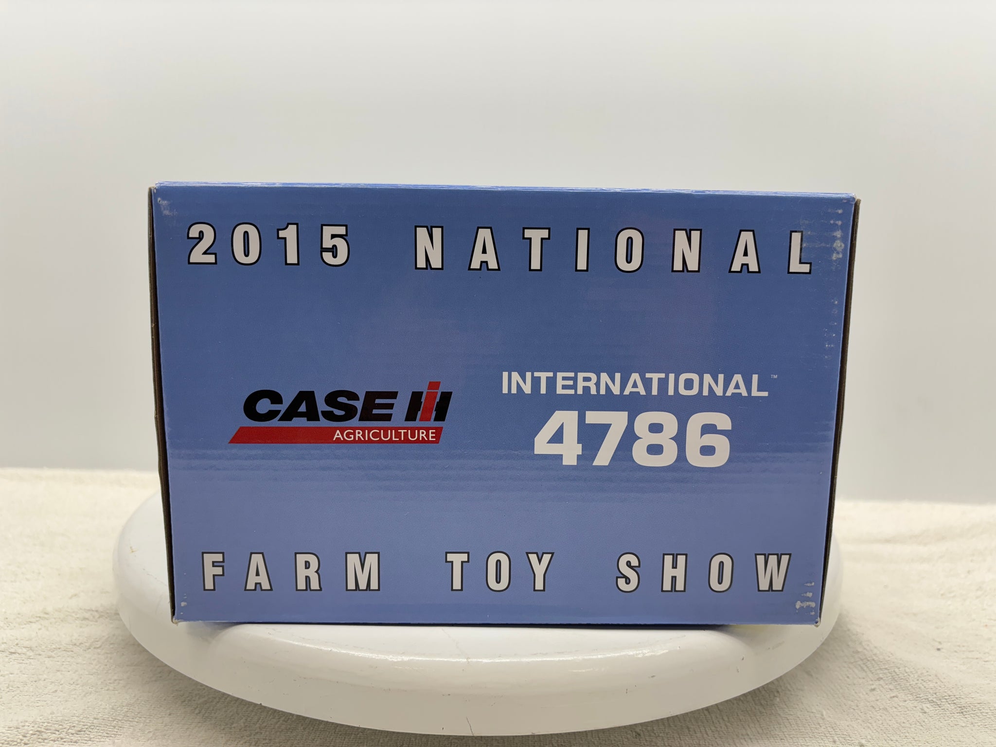 1/32 International 4786 NFTS