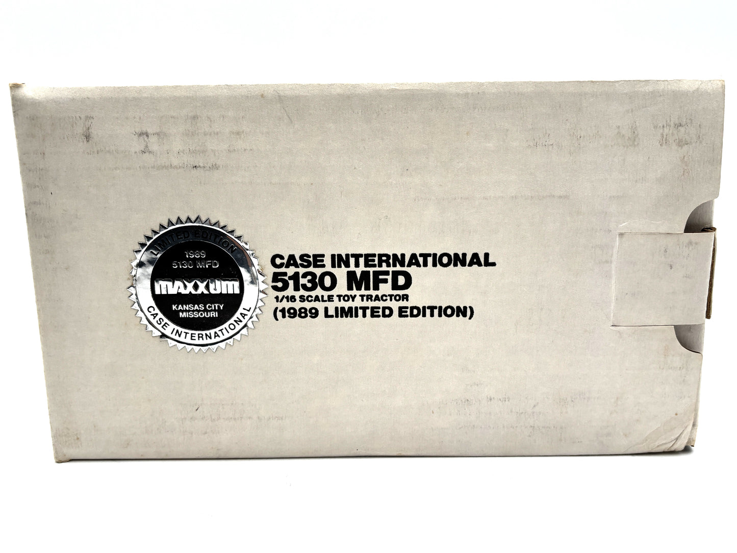 1/16 Case IH 5130 Maxxum