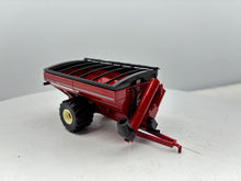 1/64 Unverferth 1110 Dual-Auger Grain Cart