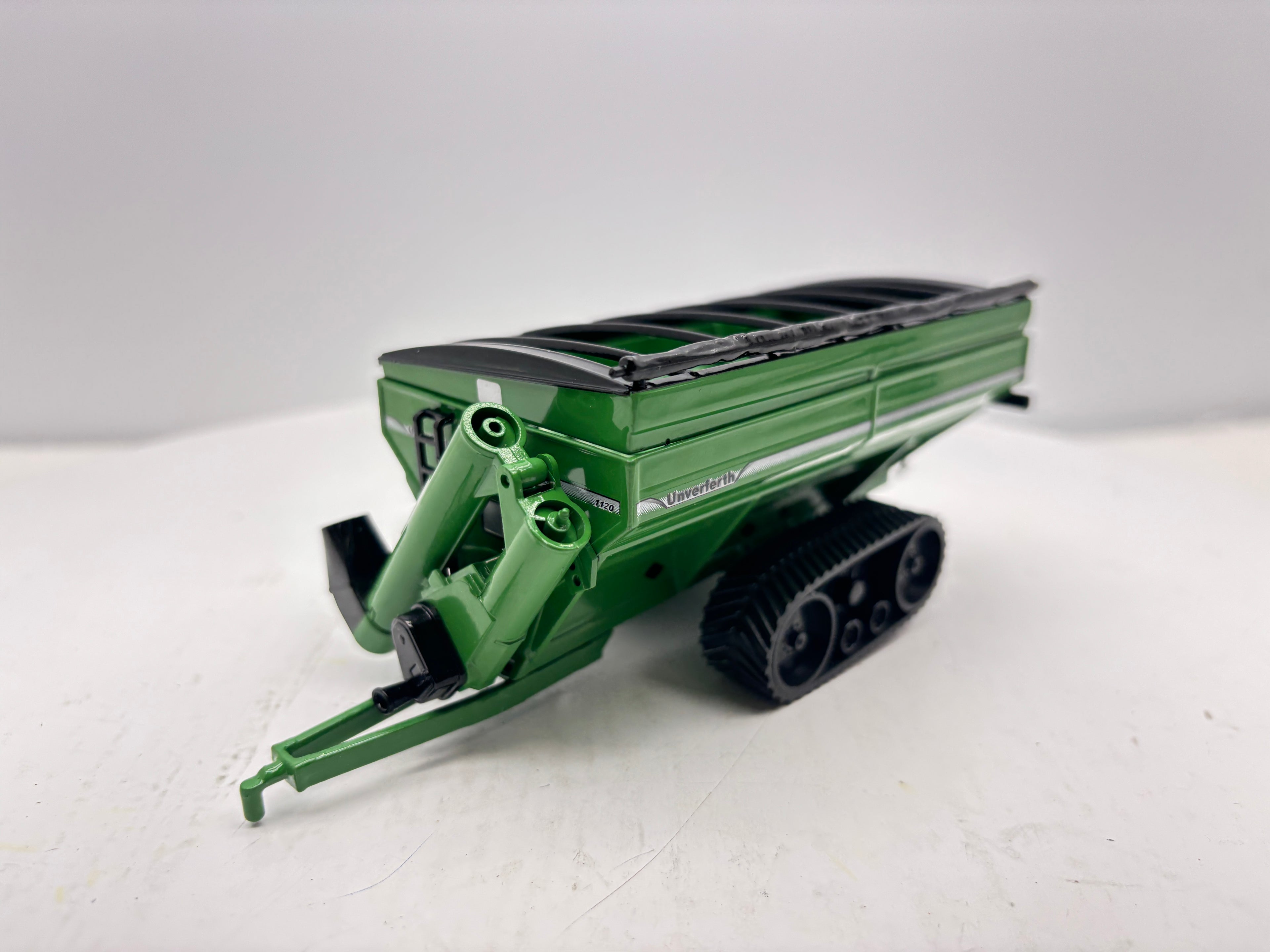 1/64 Unverferth 1120 Tracks Grain Cart Green