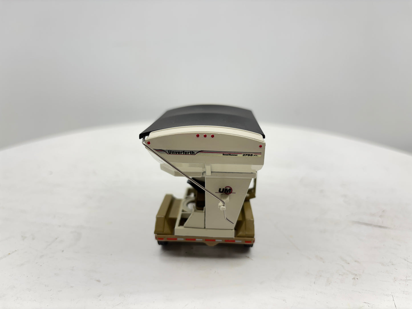 1/64 Unverferth 2755XL Tandem Seed Tender