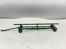 1/64 Unverferth AWS Header Cart Green