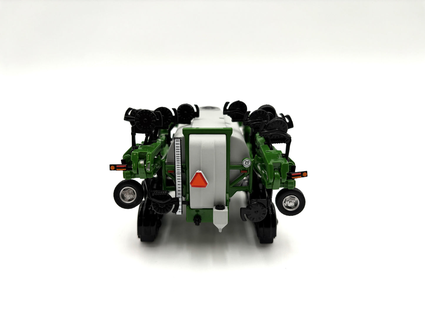 1/64 Unverferth Nutrimax 2600 - Green Tracked